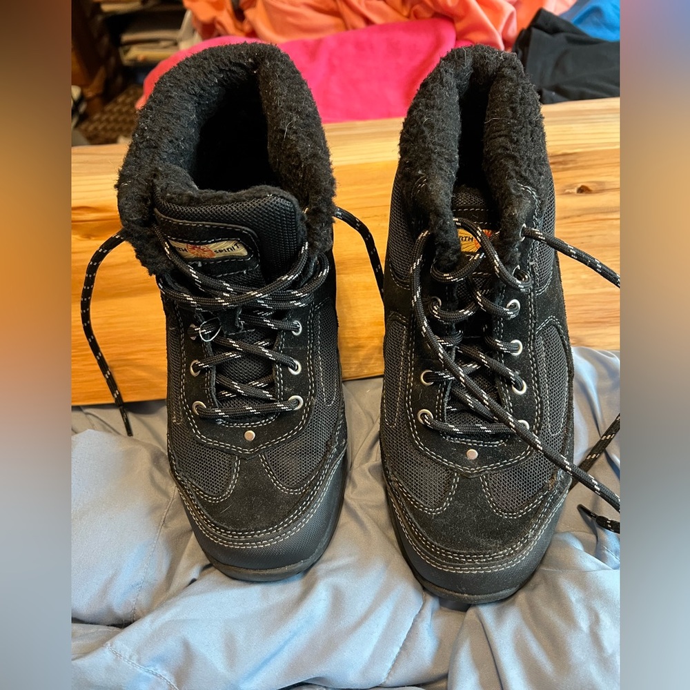 Earth spirit hiking boot